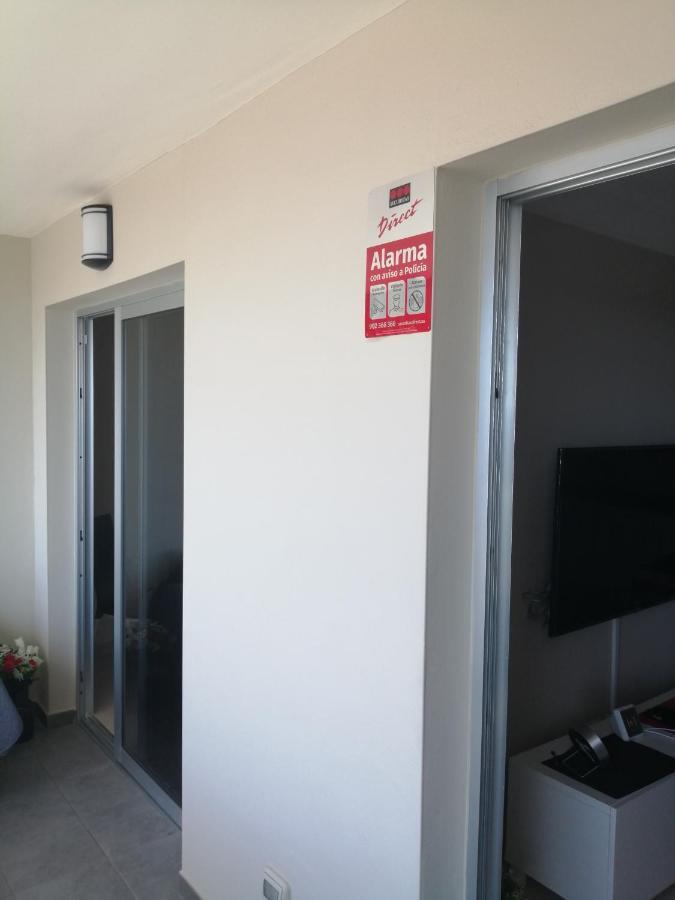Comfortable Apartment With Amazing Sea Views Palm-mar Dış mekan fotoğraf