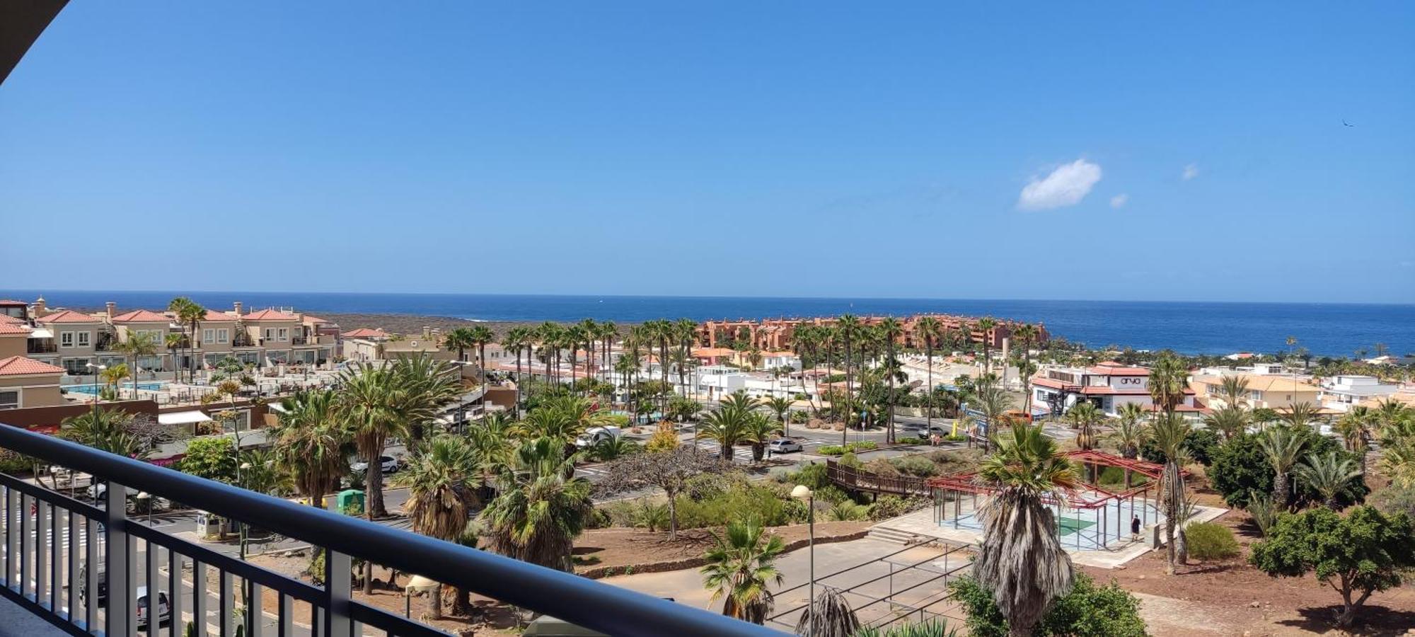 Comfortable Apartment With Amazing Sea Views Palm-mar Dış mekan fotoğraf
