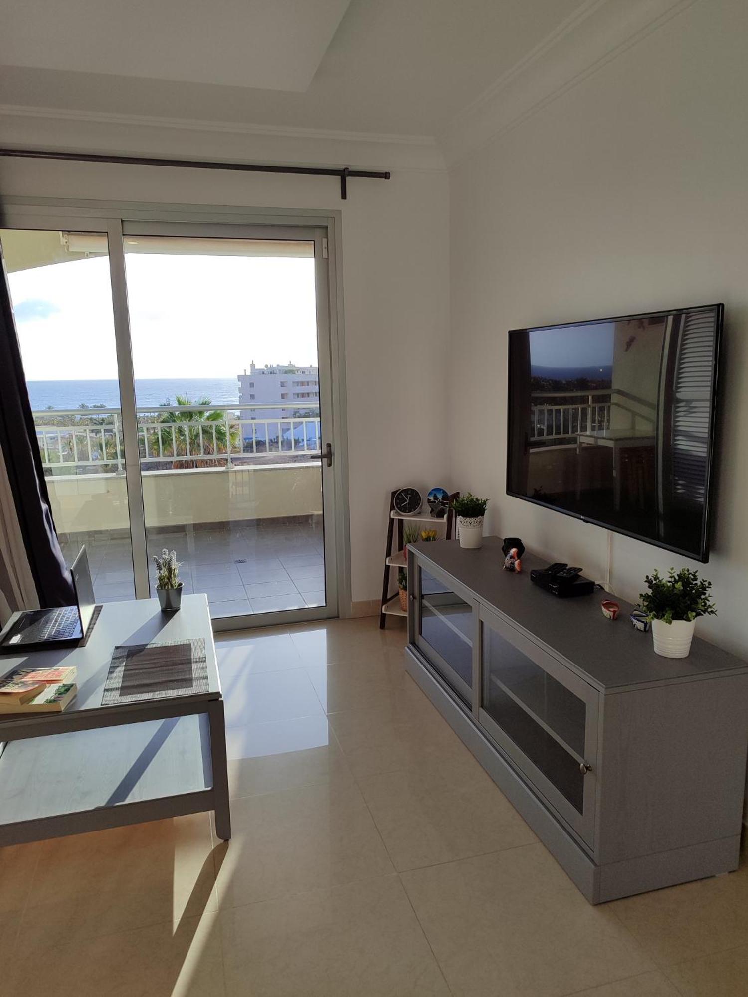 Comfortable Apartment With Amazing Sea Views Palm-mar Dış mekan fotoğraf
