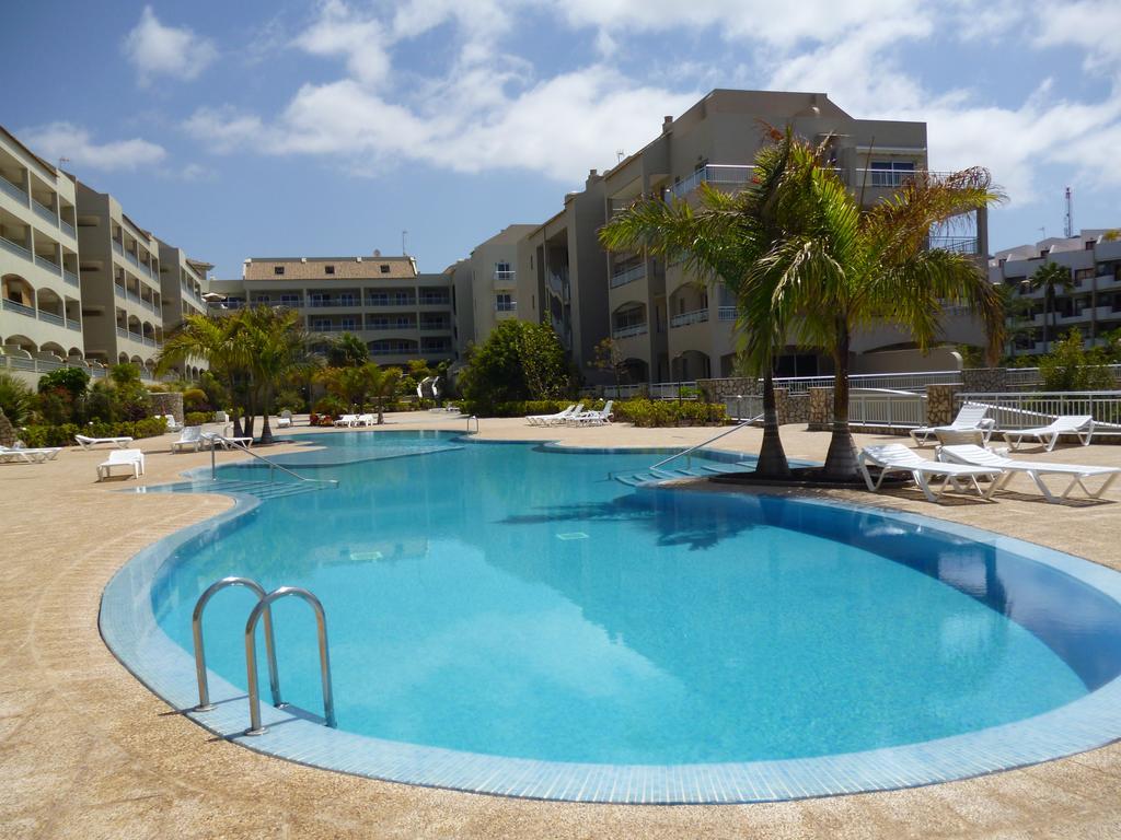 Comfortable Apartment With Amazing Sea Views Palm-mar Dış mekan fotoğraf