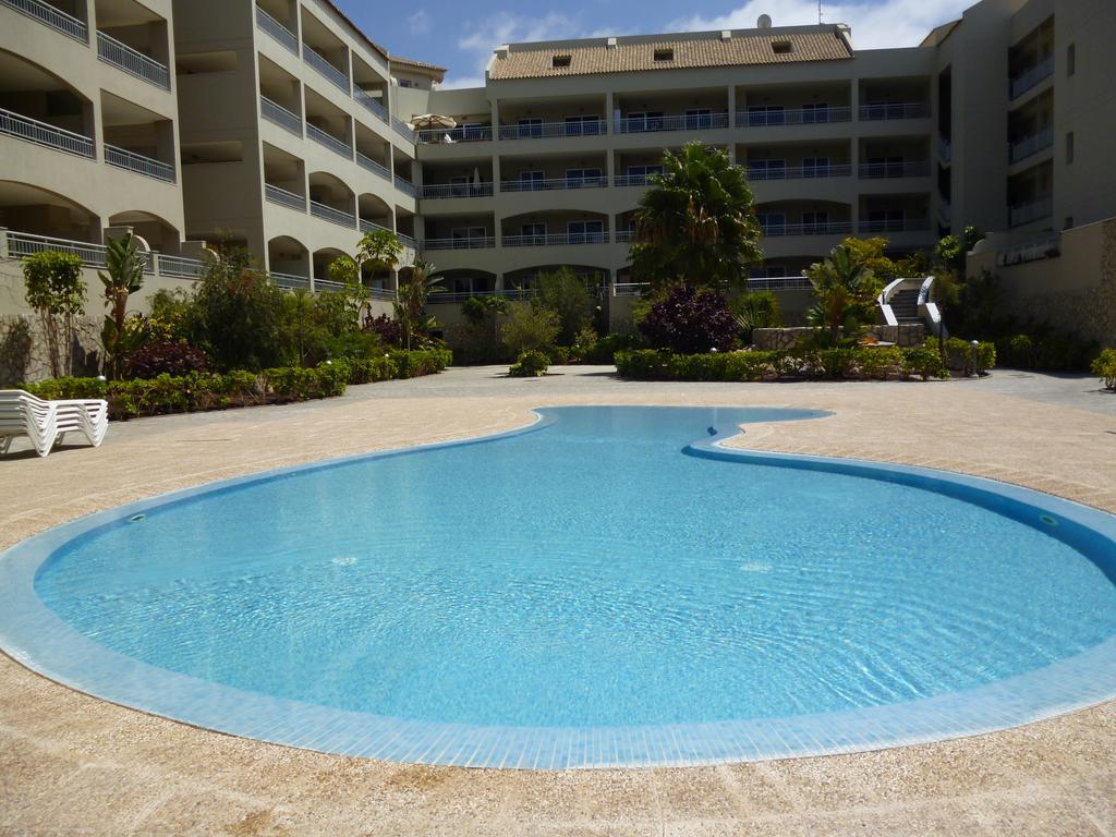 Comfortable Apartment With Amazing Sea Views Palm-mar Dış mekan fotoğraf